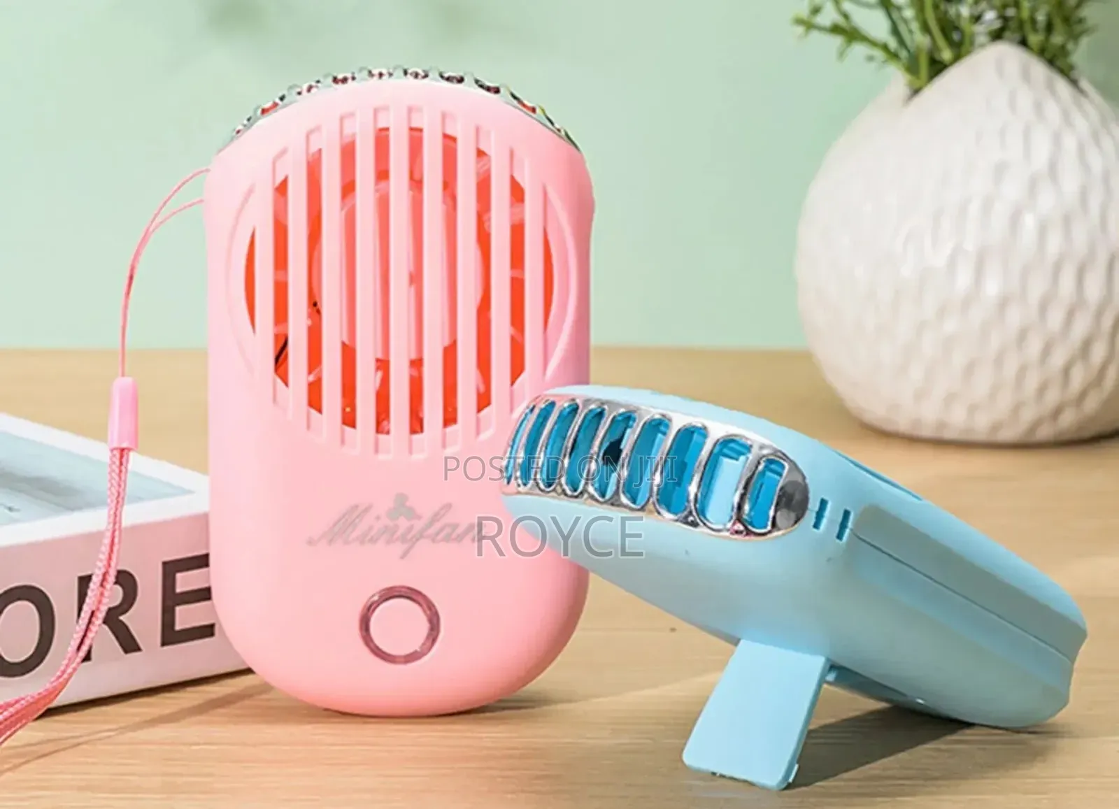 Beauty Eyelash Mini Fan