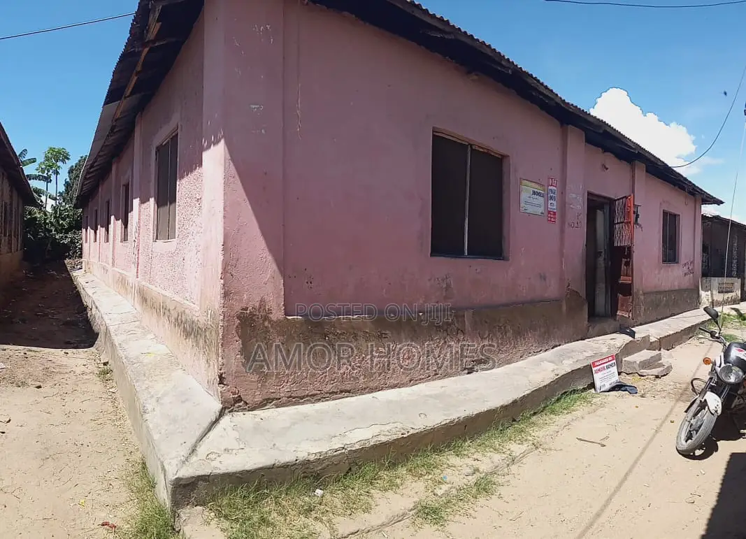 Studio Apartment in Mwandoni-Sun Light, Mshomoroni for rent