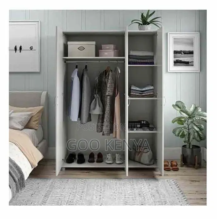 Home Wardrobe; 3-Door White Modular Wardrobe for Elegant Bedroom