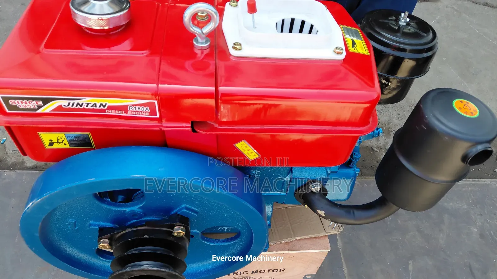 Watercooled Engine 10horsepower Manual Start.