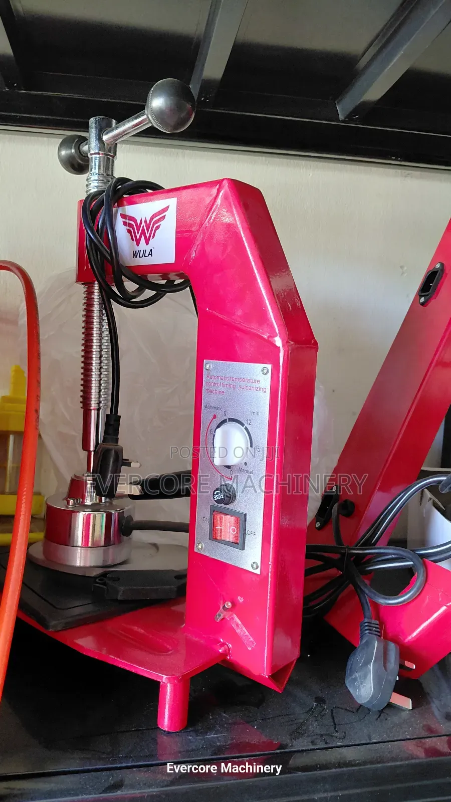 Heavy Duty Small Tyre Vulcanizer Machine Offer.