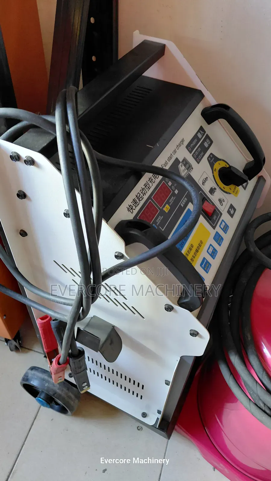Fast Start Car Battery Charger Machine Heavy Duty Portable.