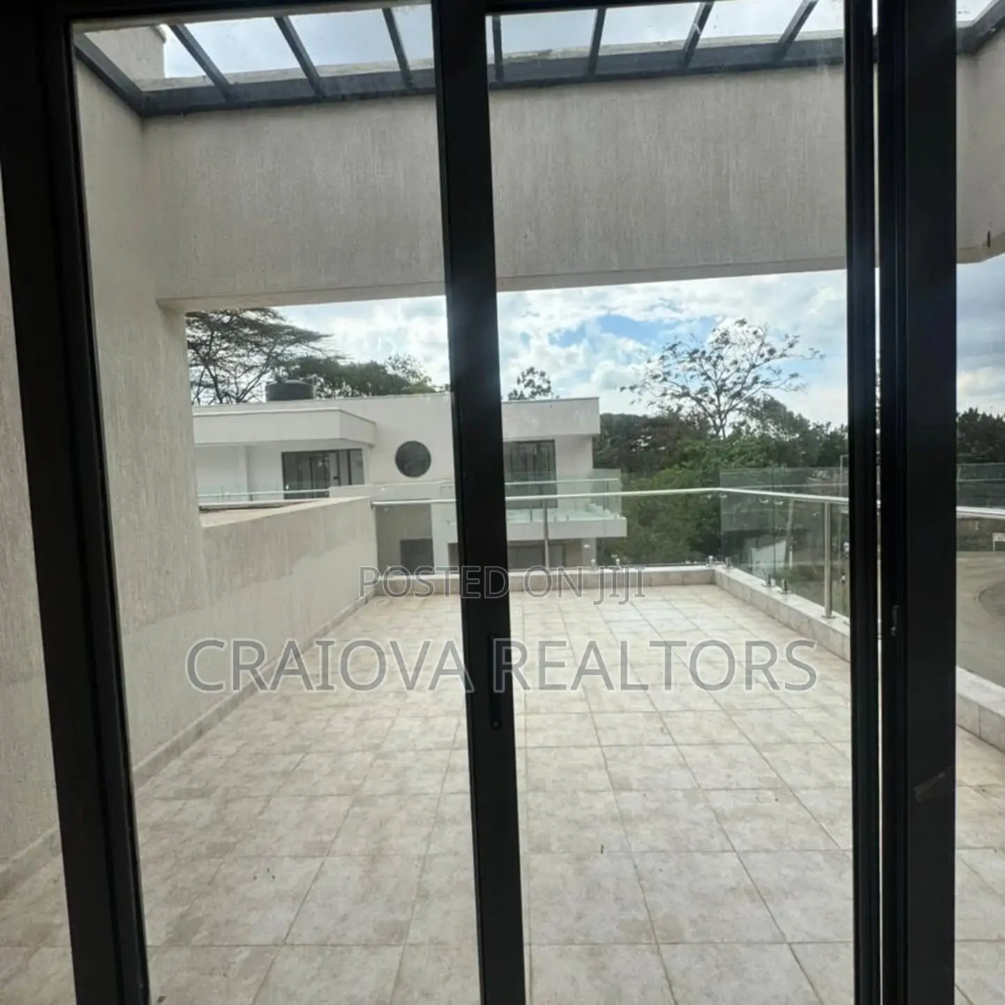 6bdrm Townhouse/Terrace in Lavington for sale