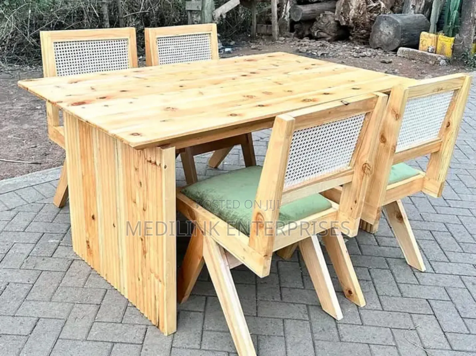 Vargu Design Rattaned