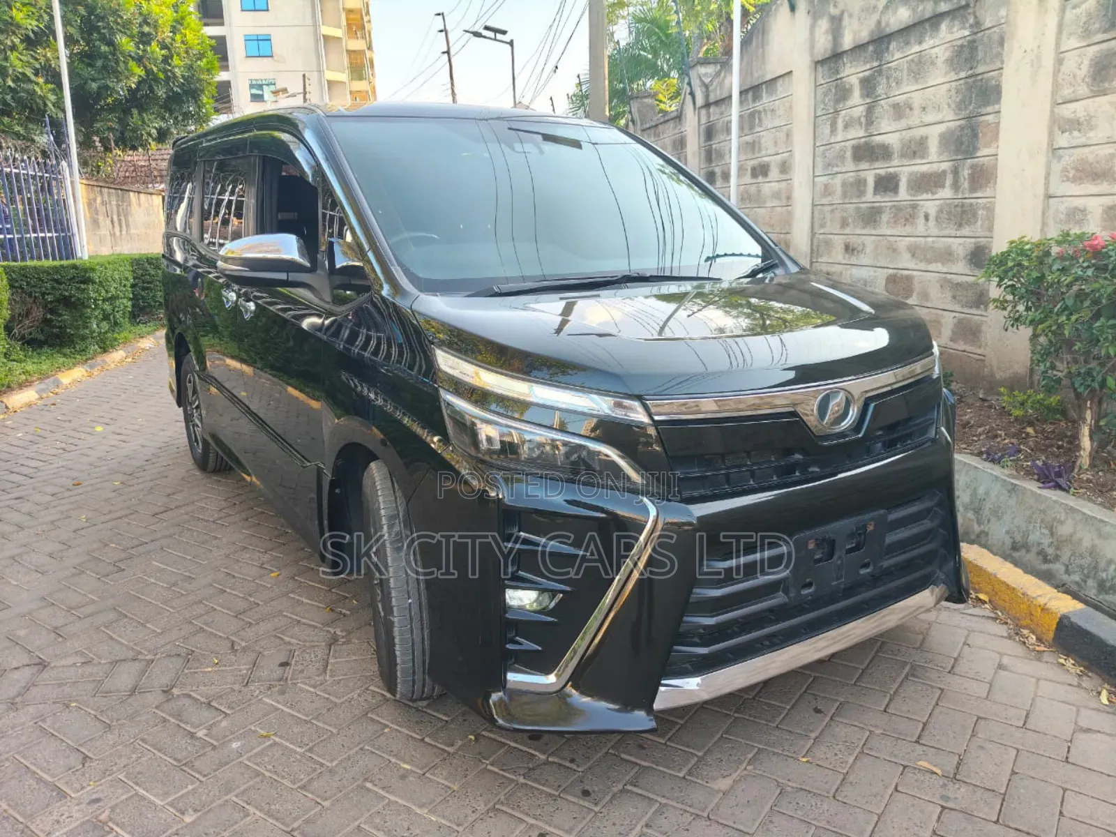 Toyota Voxy 2018 Black