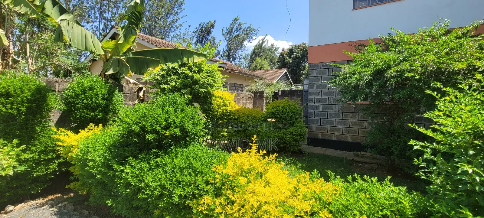 3bdrm Mansion in Sukari for sale
