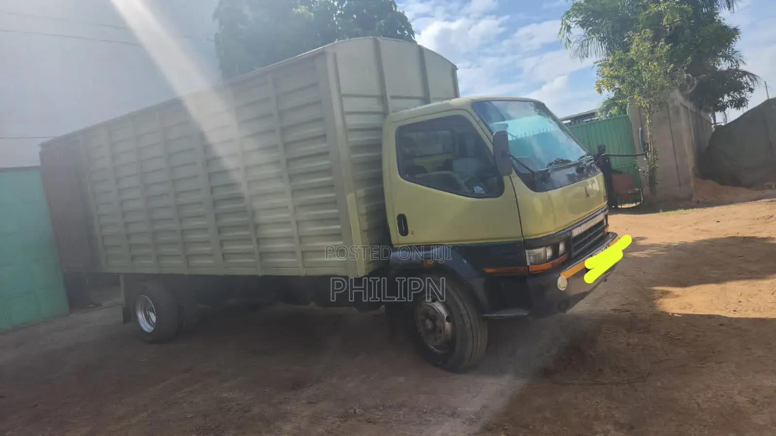 Mitsubishi Fh Local Original Simba