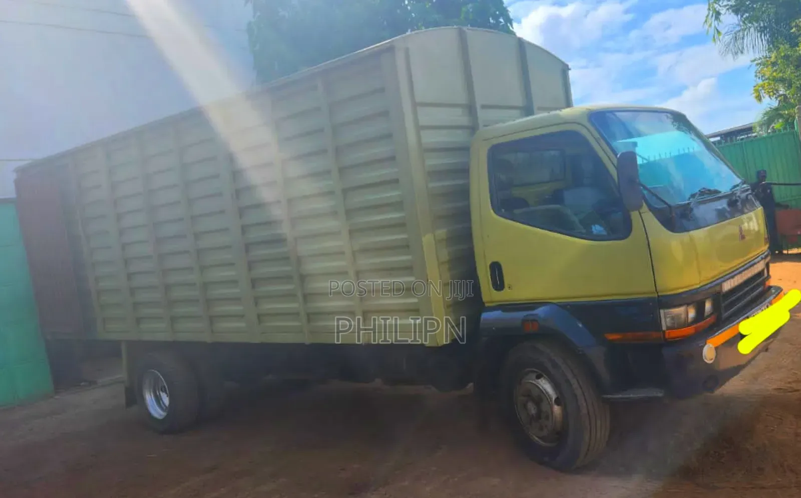 Mitsubishi Fh Local Original Simba