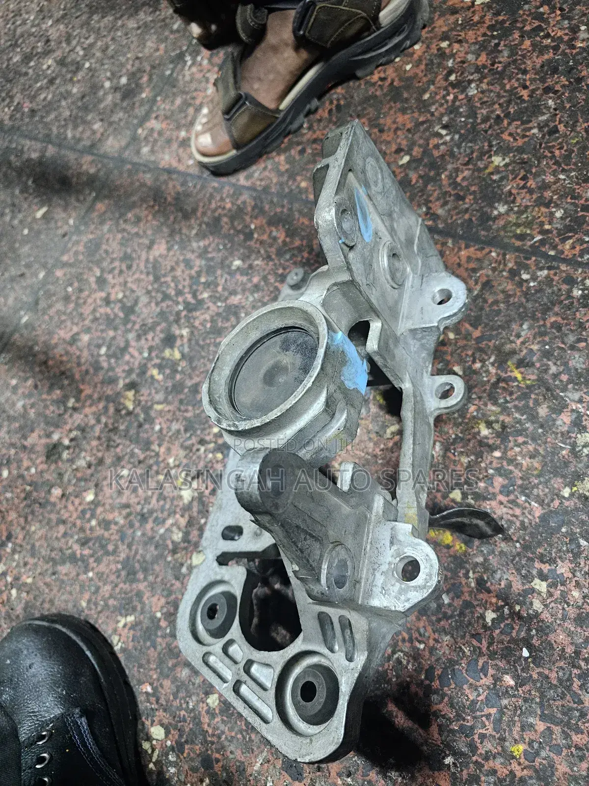 Nissan Lafesta Gearbox Mounting