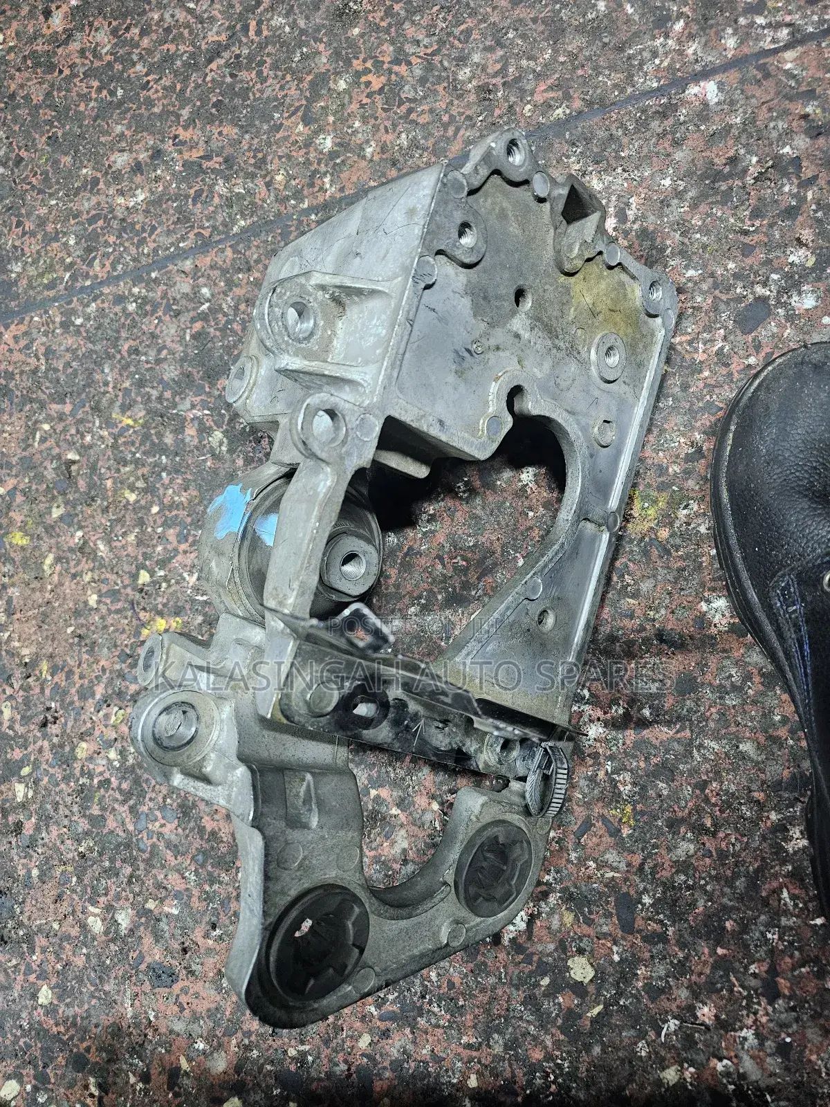 Nissan Lafesta Gearbox Mounting