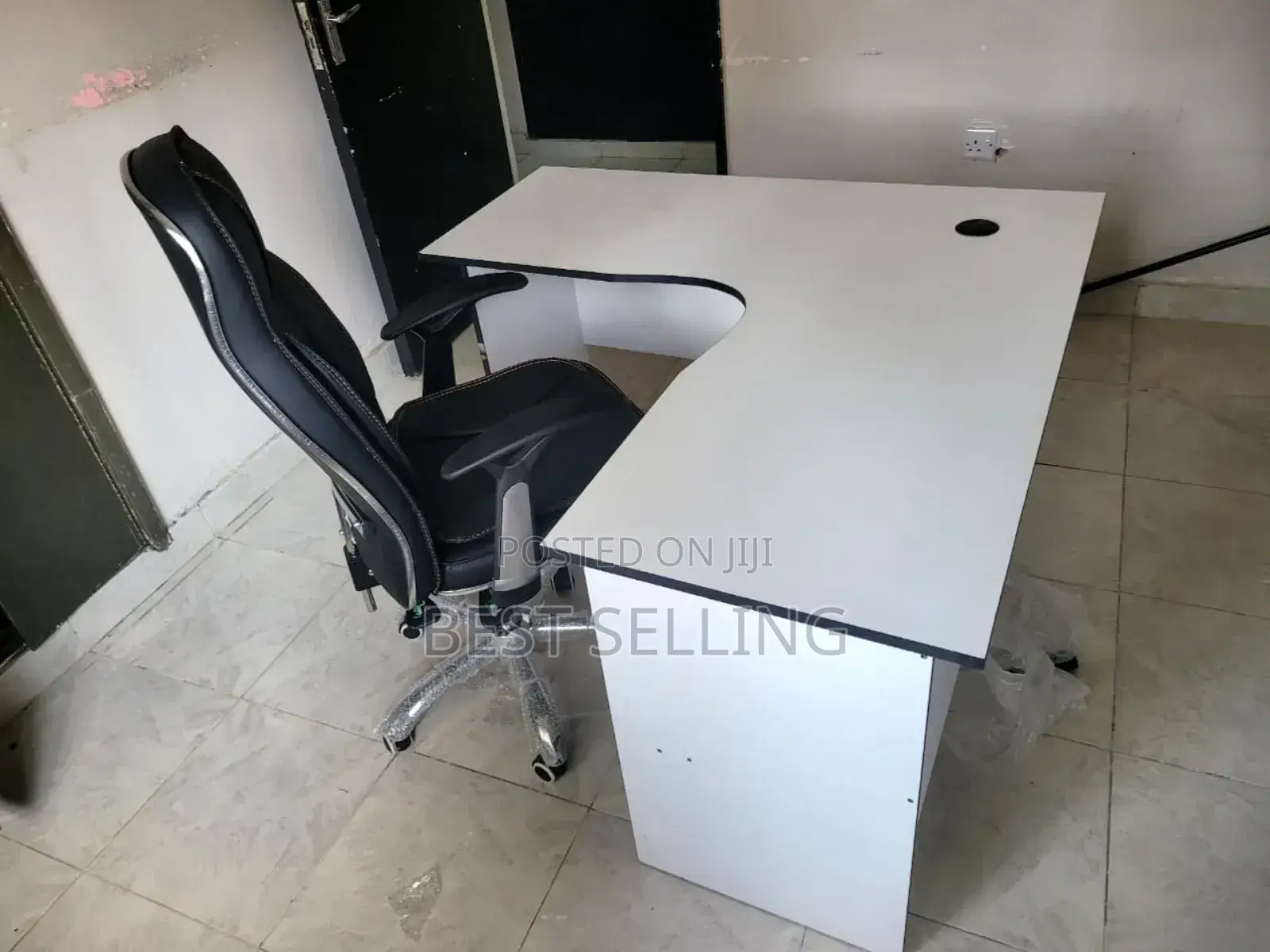 L Shape and C 35 Office Desk