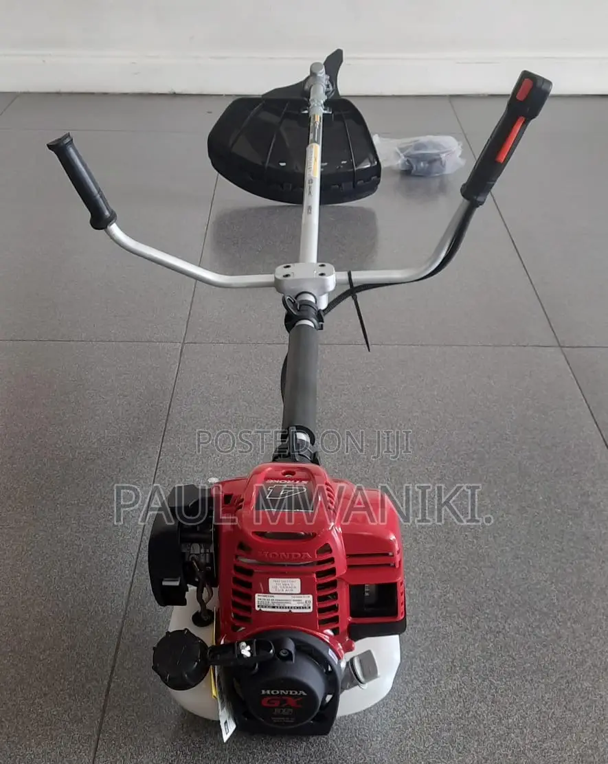 Honda Brush Cutter  4 Stroke Gx35 With 2 Blades