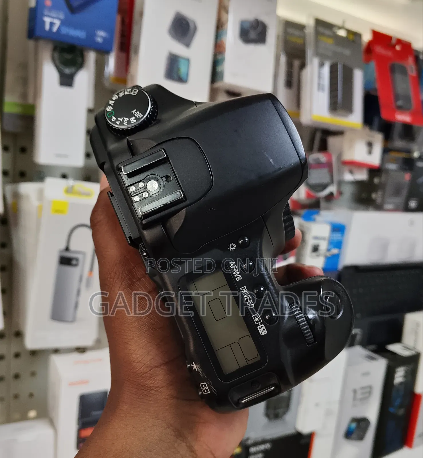 Canon Eos 30d Digital Camera (Camera Body)