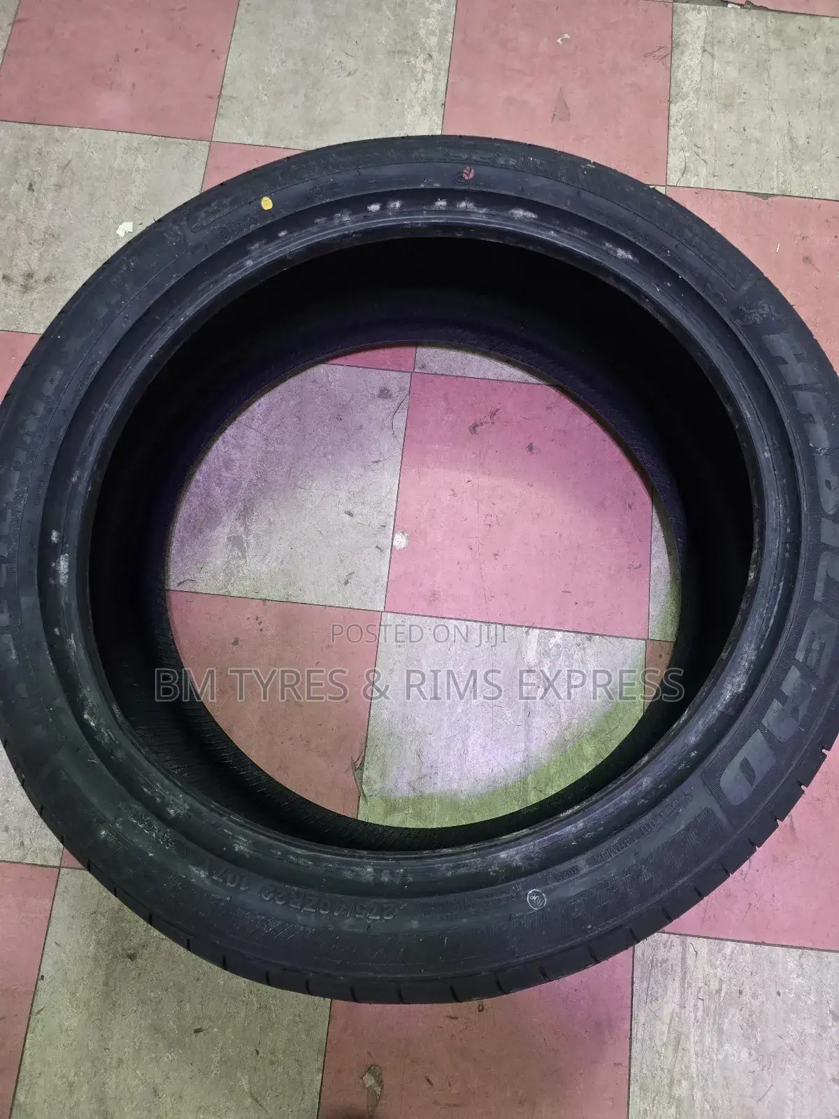 275 /40 R22 Habilead Tyres.