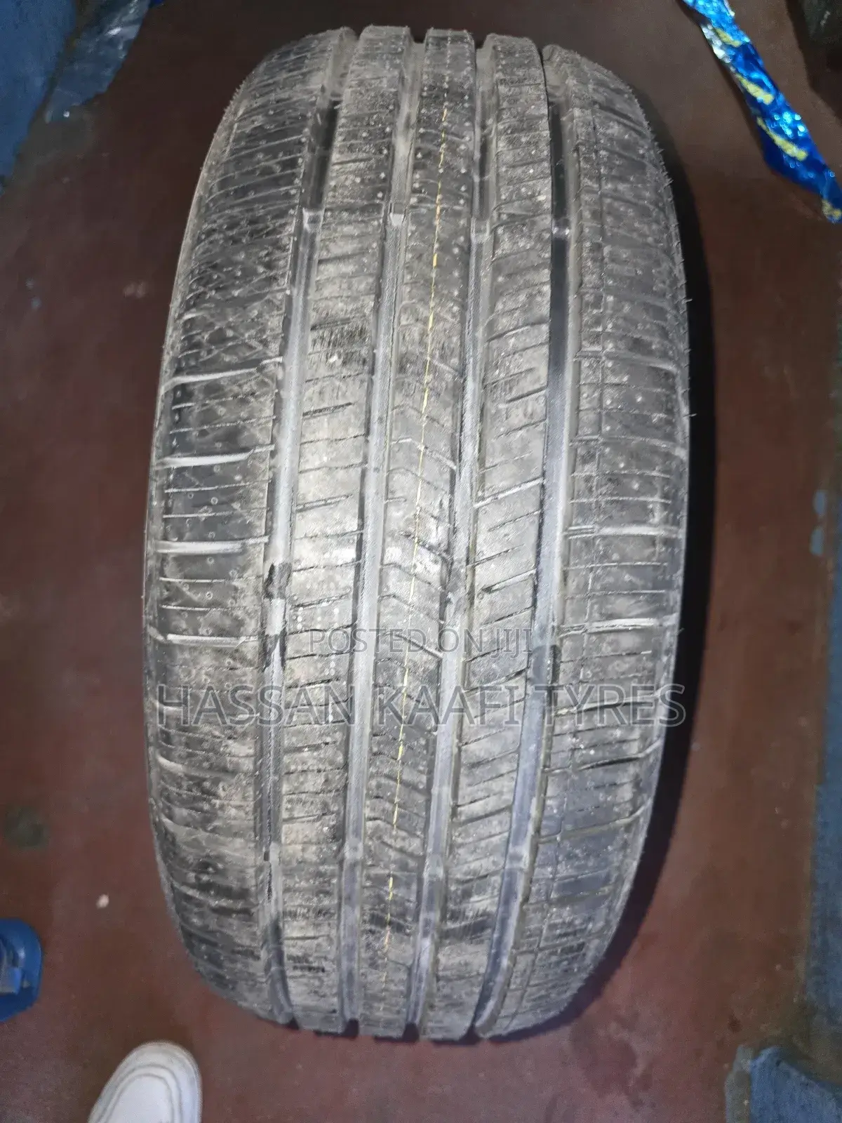 225/55r17 Nexen Tyre