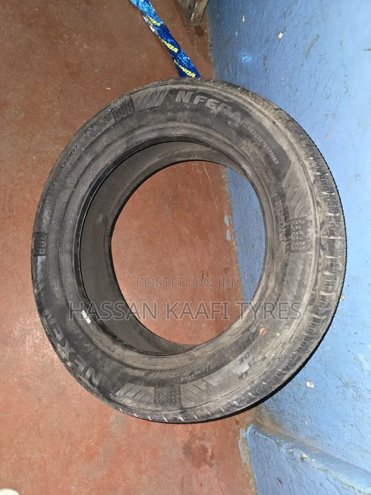225/55r17 Nexen Tyre