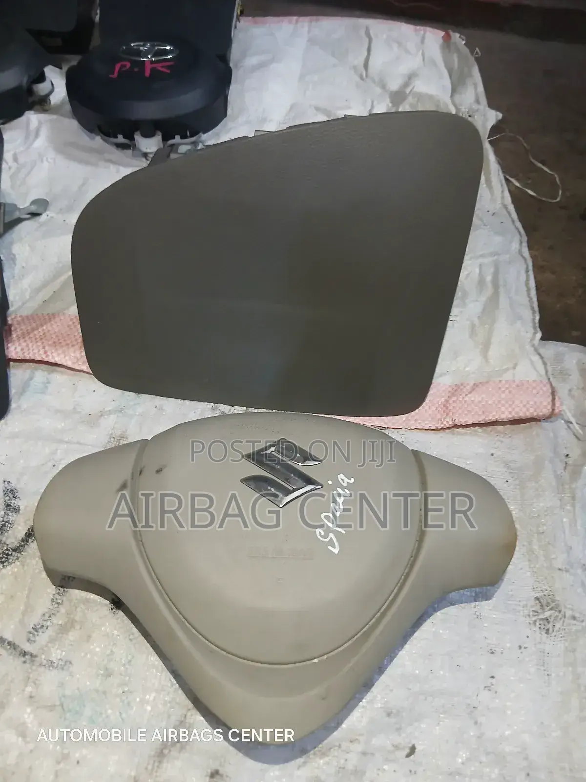 Suzuki Spacia Dashboard and Steering Airbag