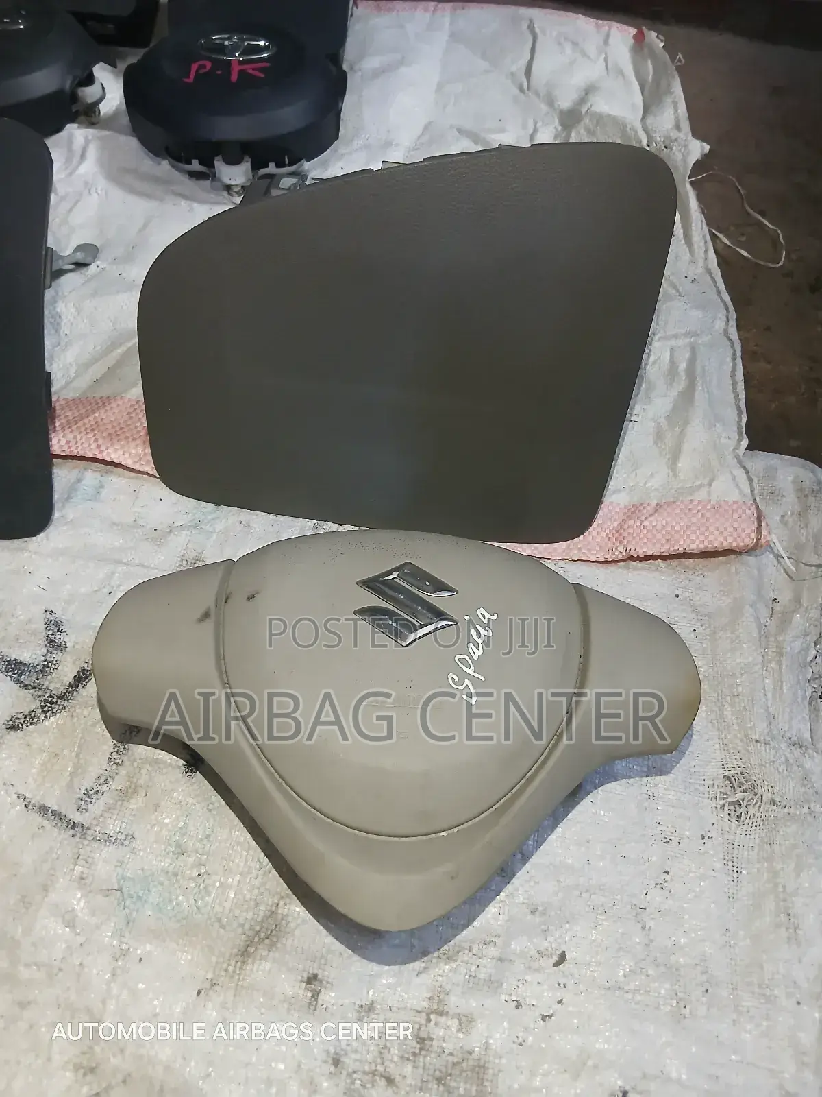 Suzuki Spacia Dashboard and Steering Airbag
