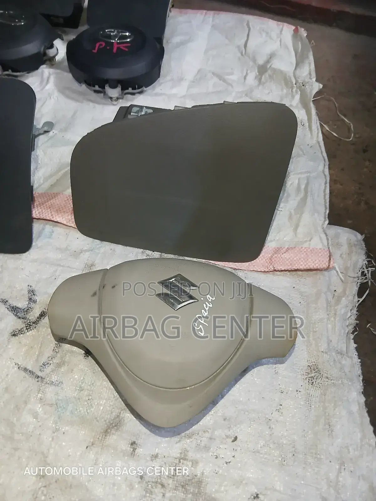 Suzuki Spacia Dashboard and Steering Airbag