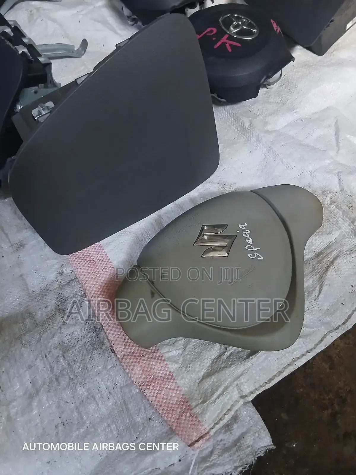 Suzuki Spacia Dashboard and Steering Airbag