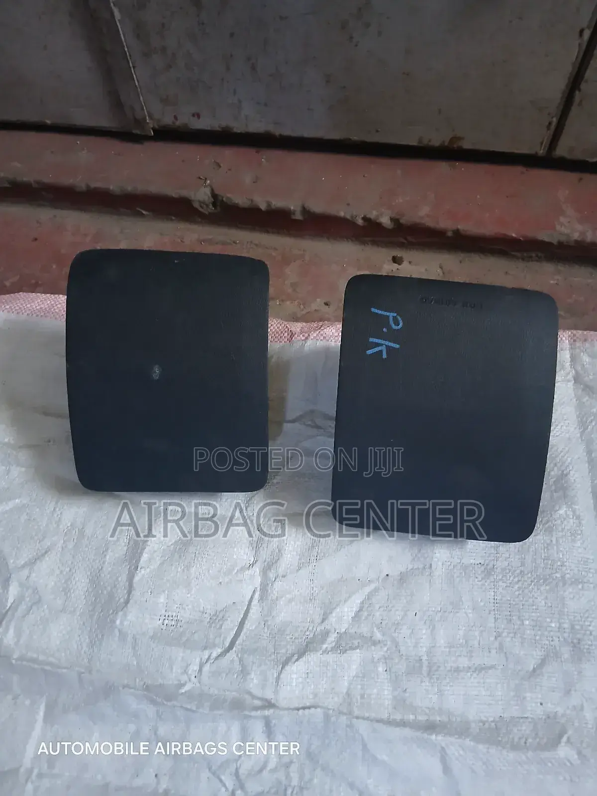 Toyota Roomy Dashboard and Steering Airbag