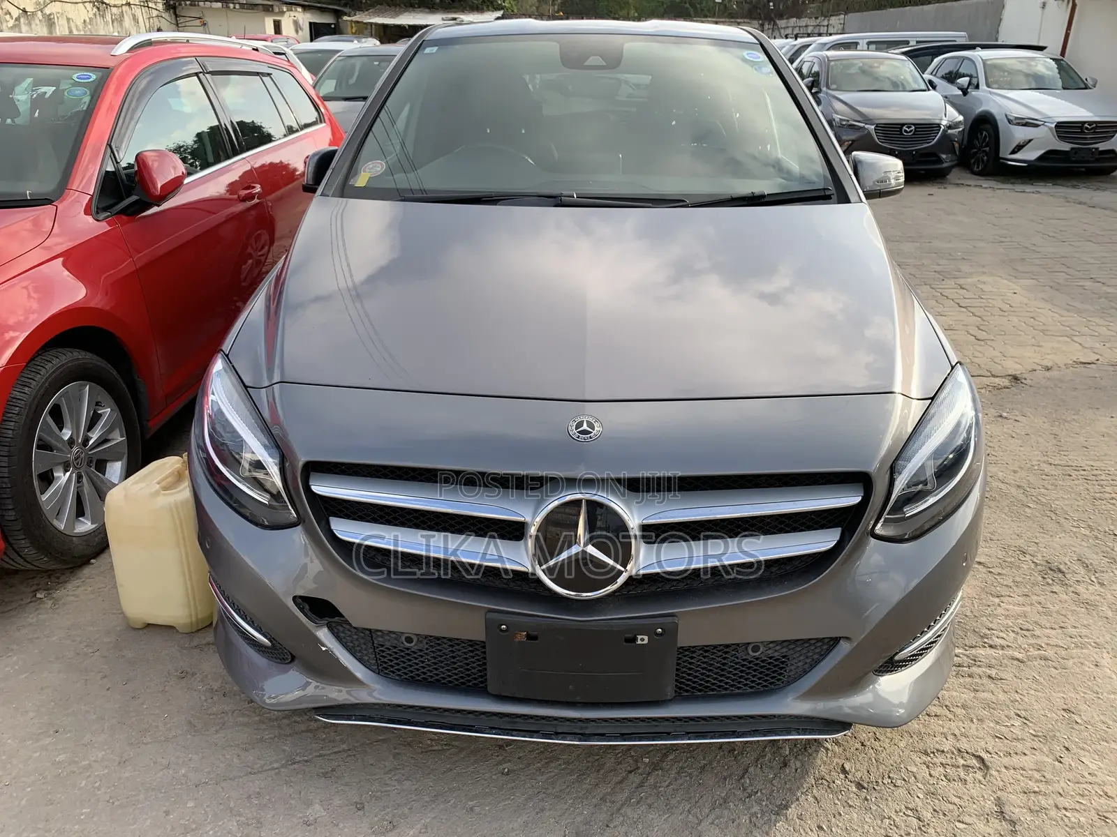 Mercedes-Benz B-Class B180 Petrol 2018 Gray