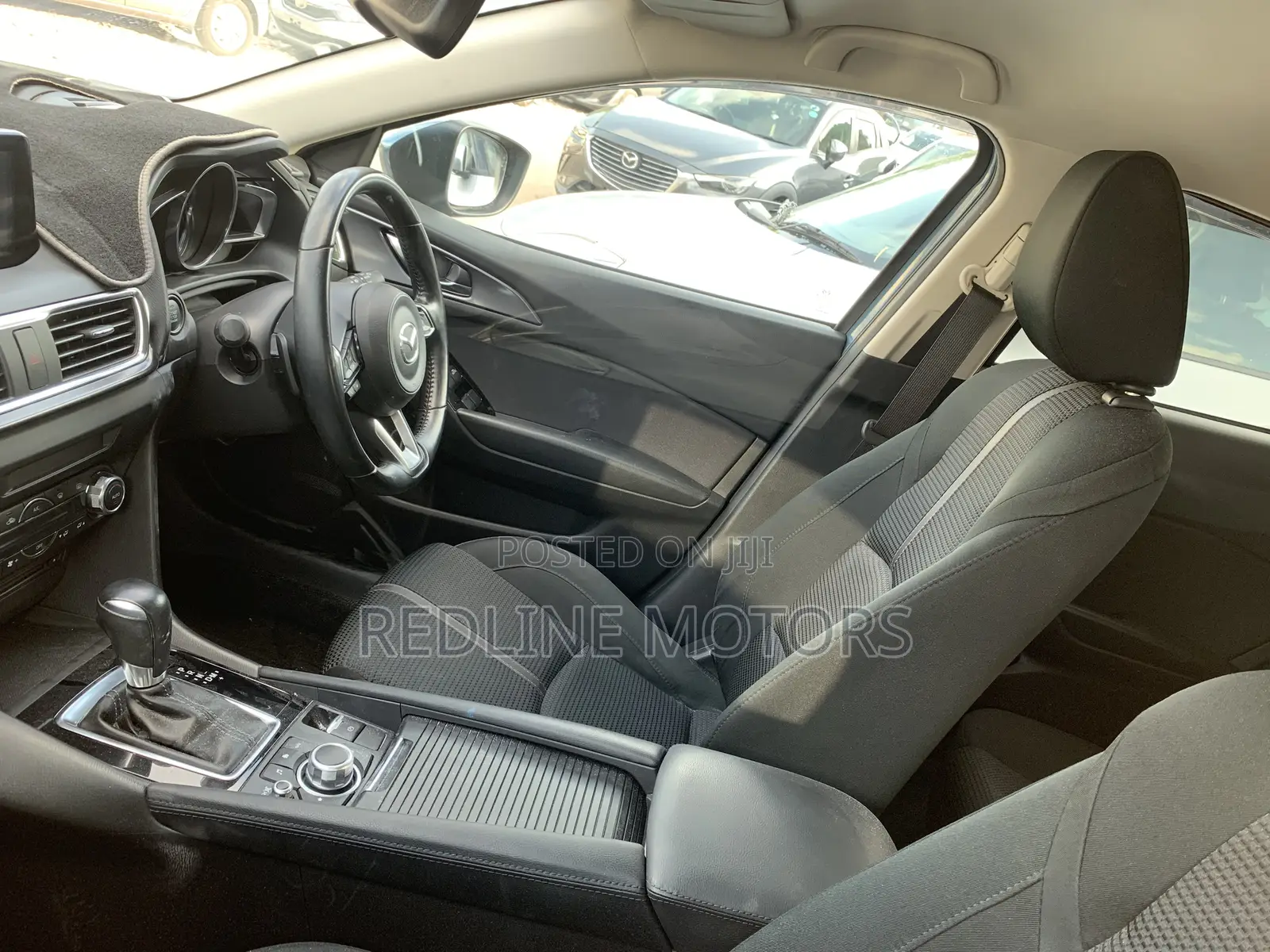 Mazda Axela 2018 Blue