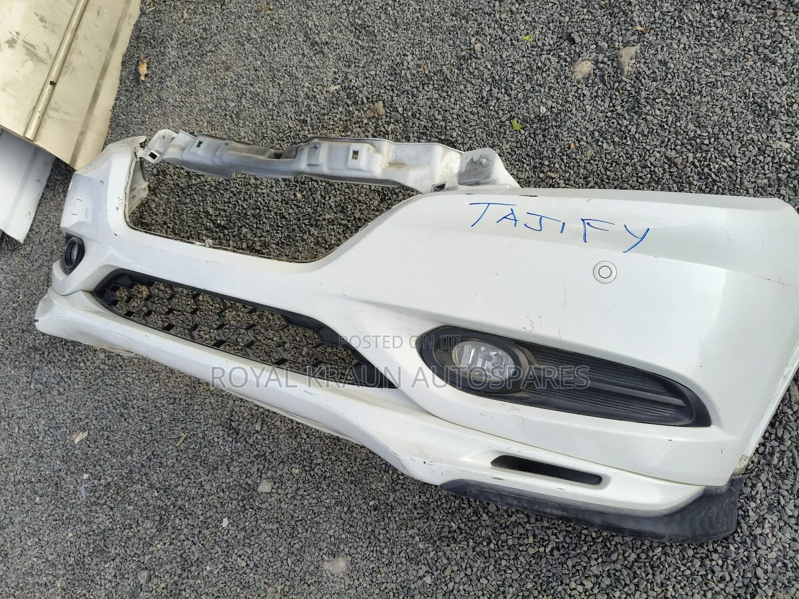 Vezel 2016 Front Bumper With Foglights