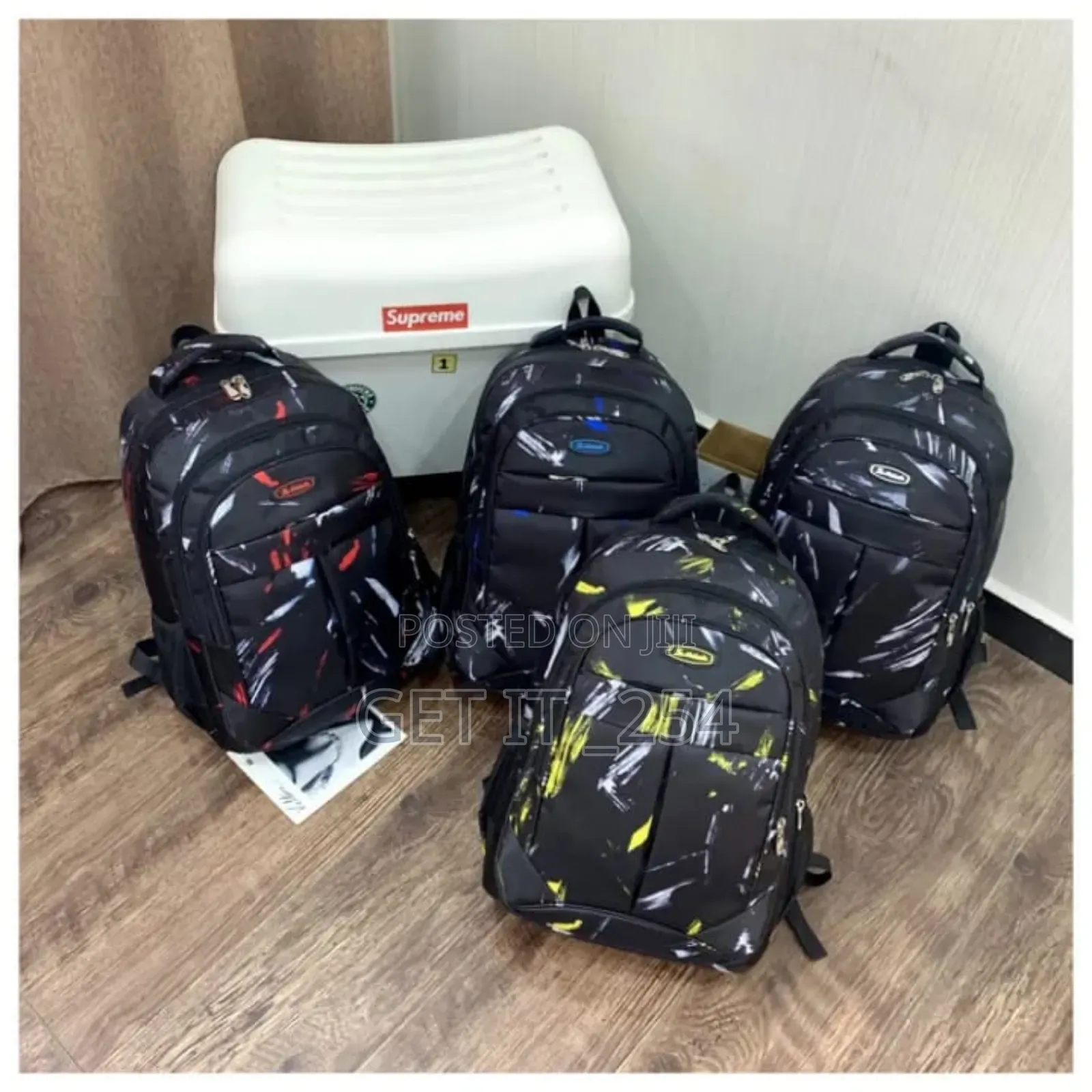 *Geometric Pattern School Bags*

▫Size : 31*45*20cm