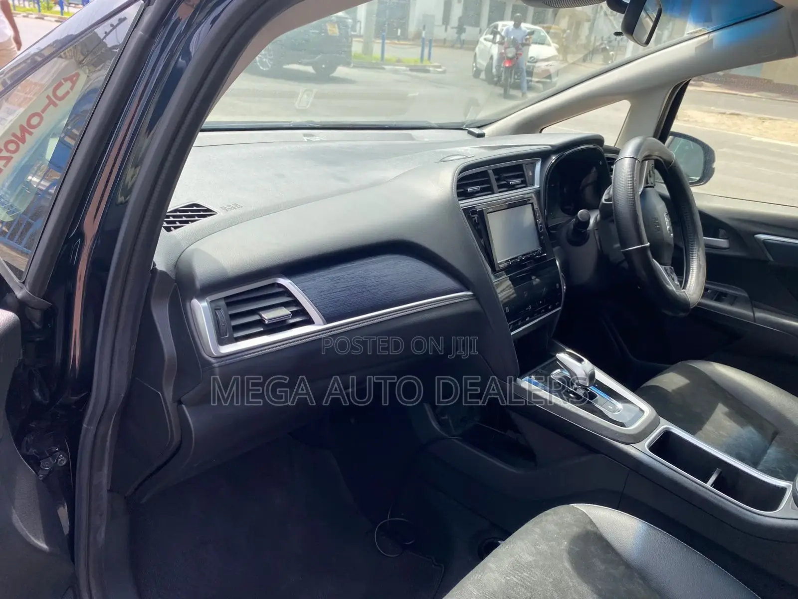 Honda Fit Shuttle 2018 Black