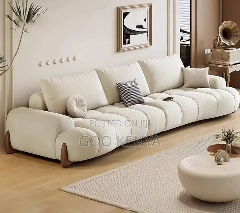 Home Sofa; 3-Seater Elegant Curved Bubble Sofa for Luxury Living Space