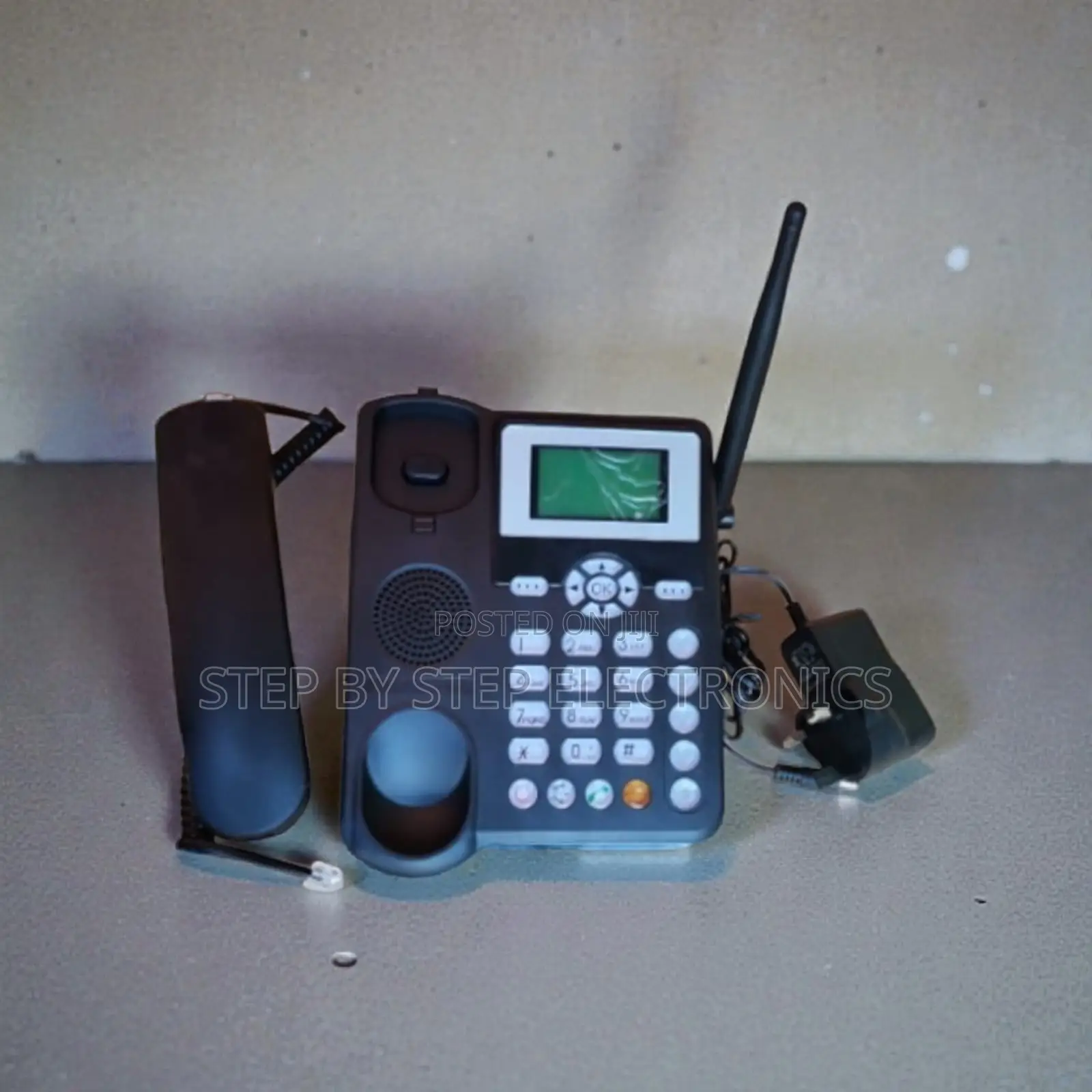 Huawei All Sim GSM Desktop Phone With TNC Antenna Port and SMS Support