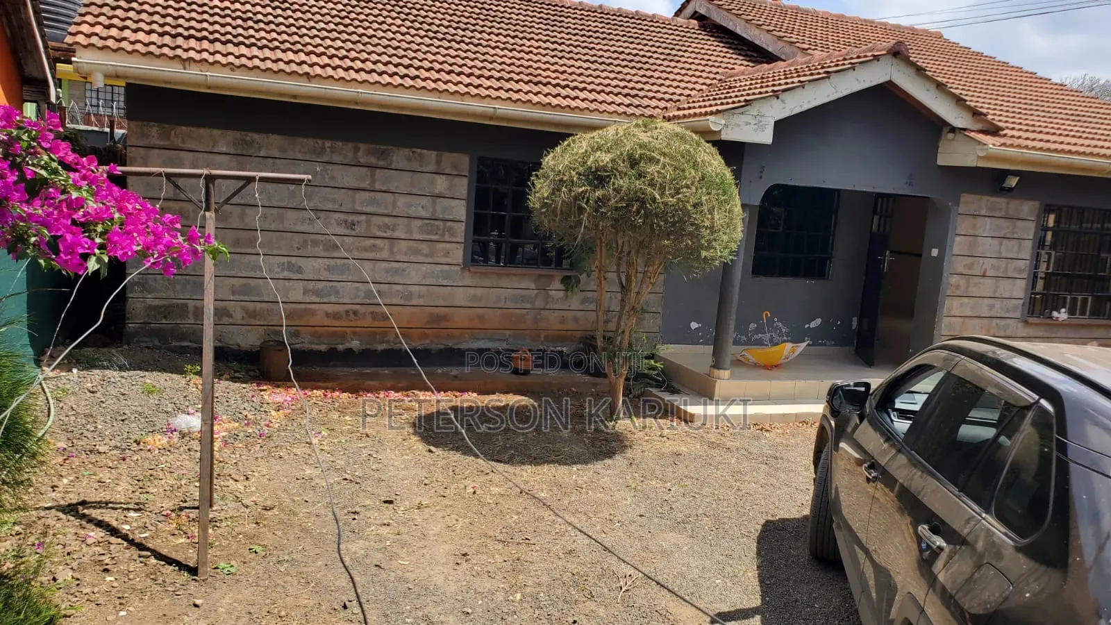 3bdrm Bungalow in Oloolua, Oluulua for rent
