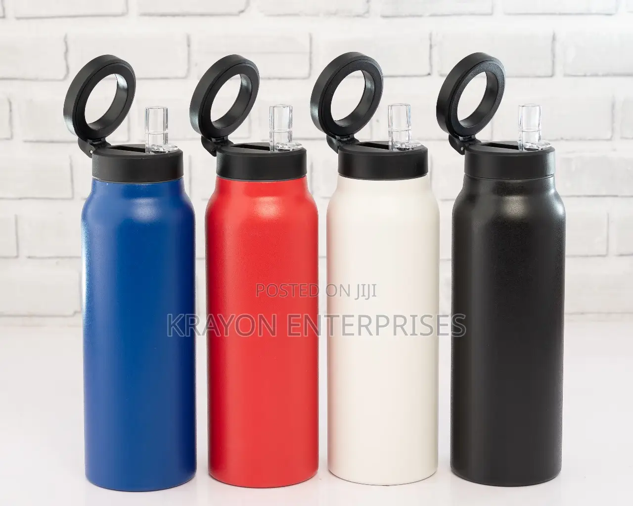 Flasks With A Magnetic Phone Folders