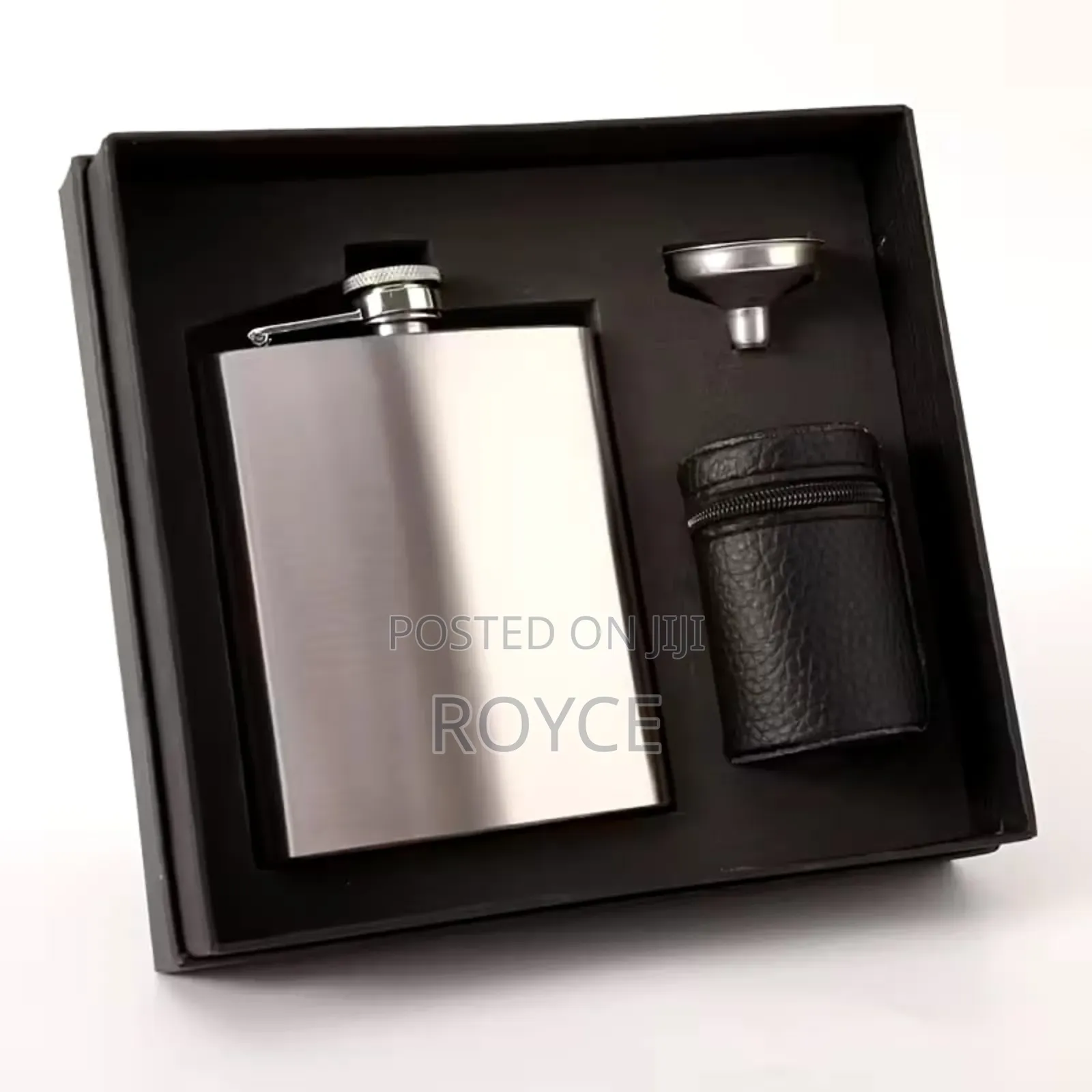Whiskey Flask Set With 4 Tumblers