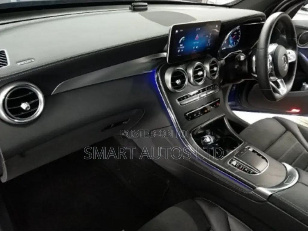 Mercedes-Benz GLC-Class 2020 Blue