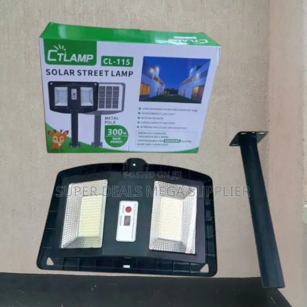 Ctlamp 300w Top Quality Solar Street Light With Dual Sided Lighting