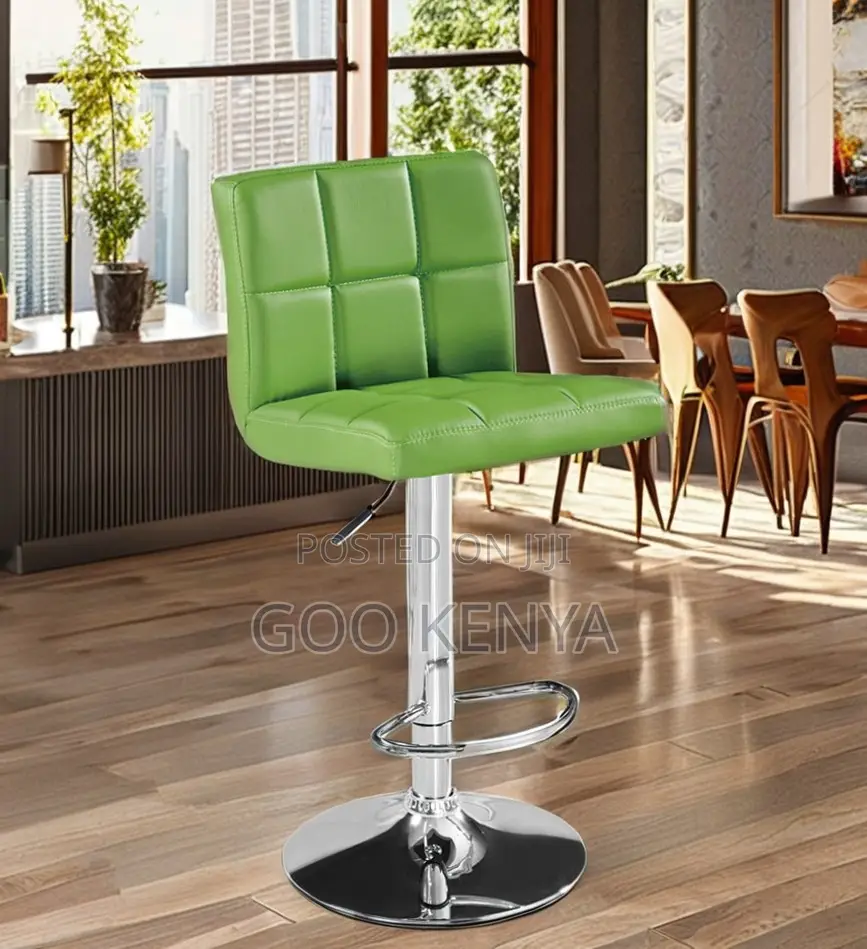 Home Bar Stool; Ergonomic Adjustable Swivel Bar Chair in Black