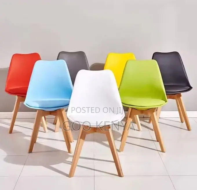 Home Chair; Custom Color Pp Plastic Dining Chair With Wood Base