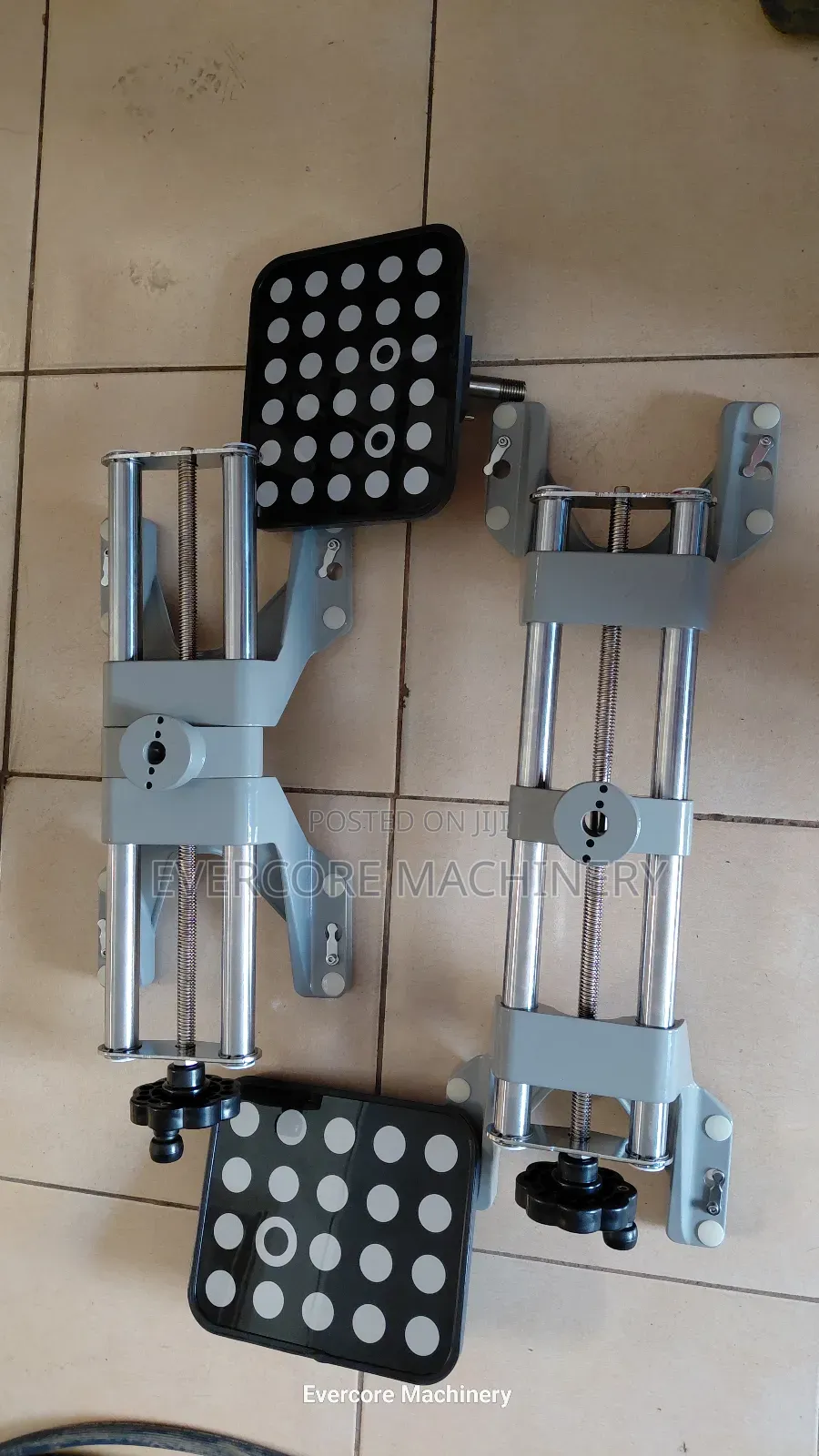 High Quality Wheel Alignment Spare Clamps Brand New for Sale.