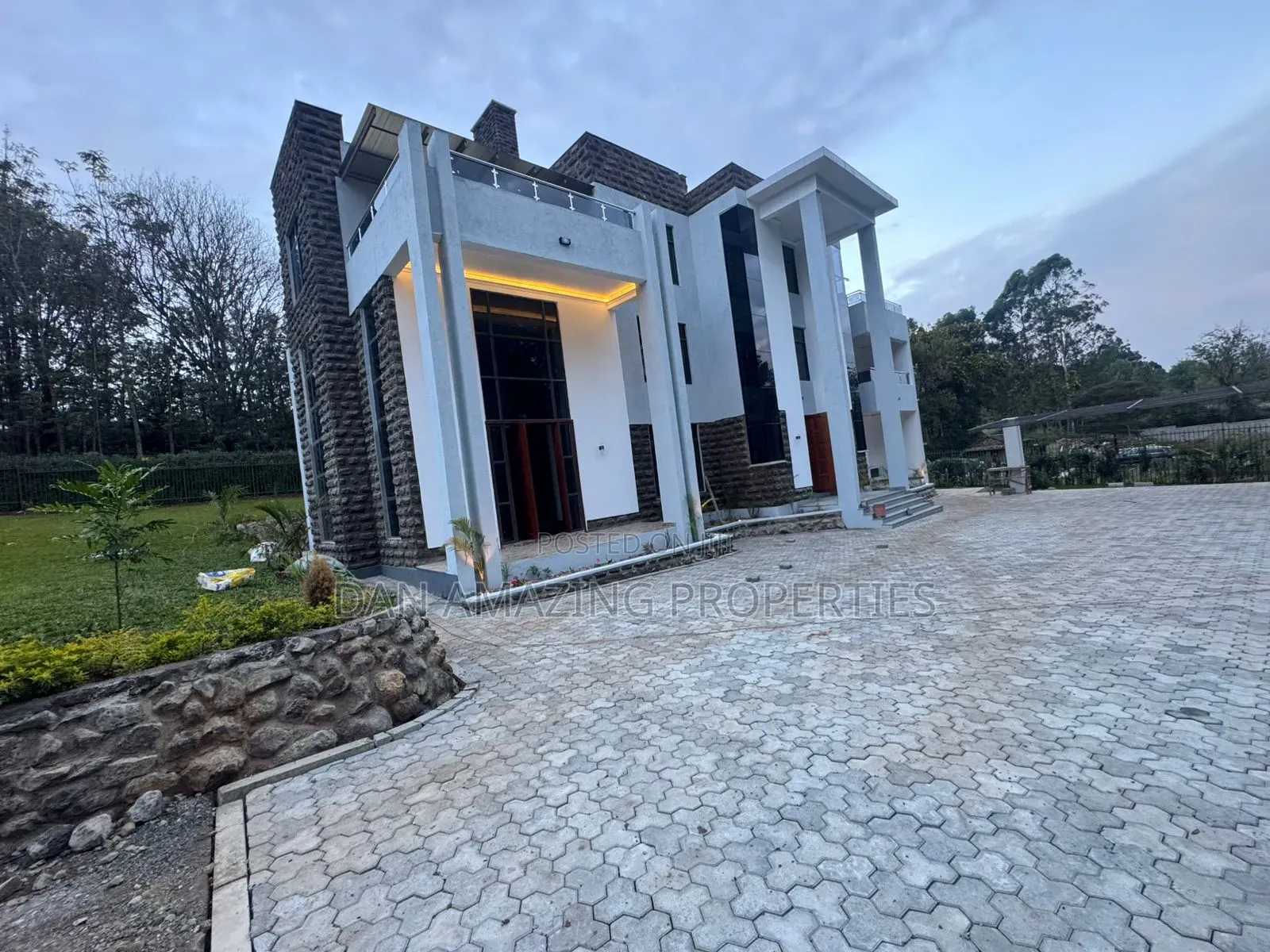 6bdrm Maisonette in Marula Lane, Karen for sale