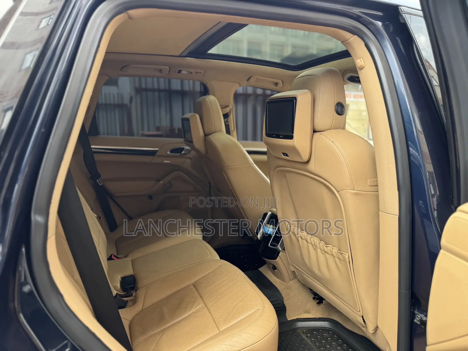 Porsche Cayenne 2014 Blue