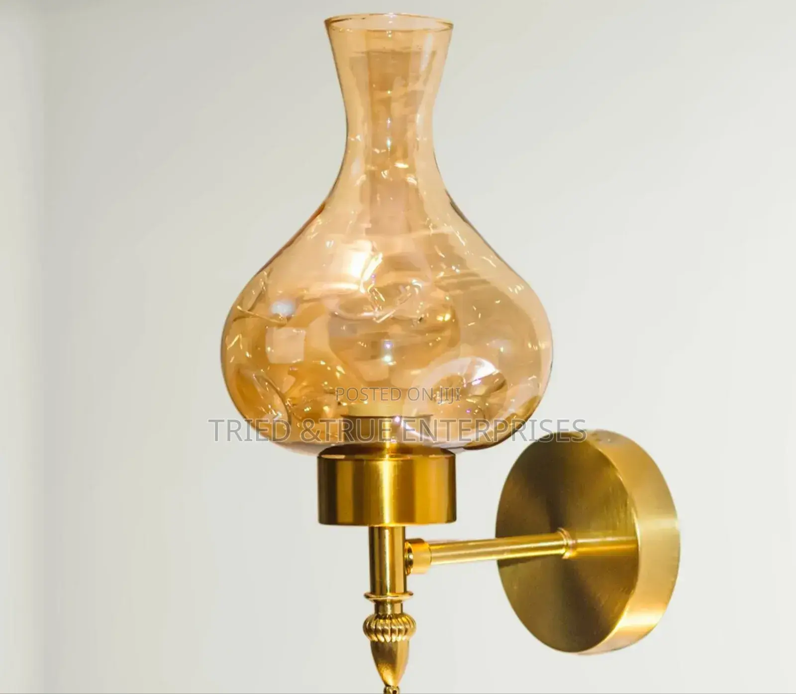 Elegant Modern Gold Toned Glass Wall Brackets Light Tf9m