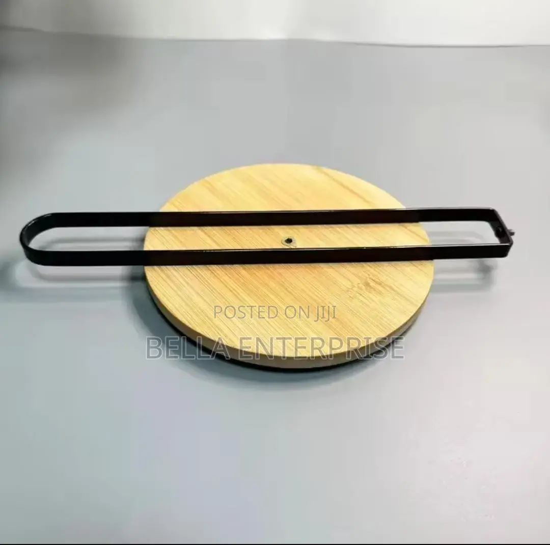 High Quality Metallic Paper Towel Holder With Bamboo Base