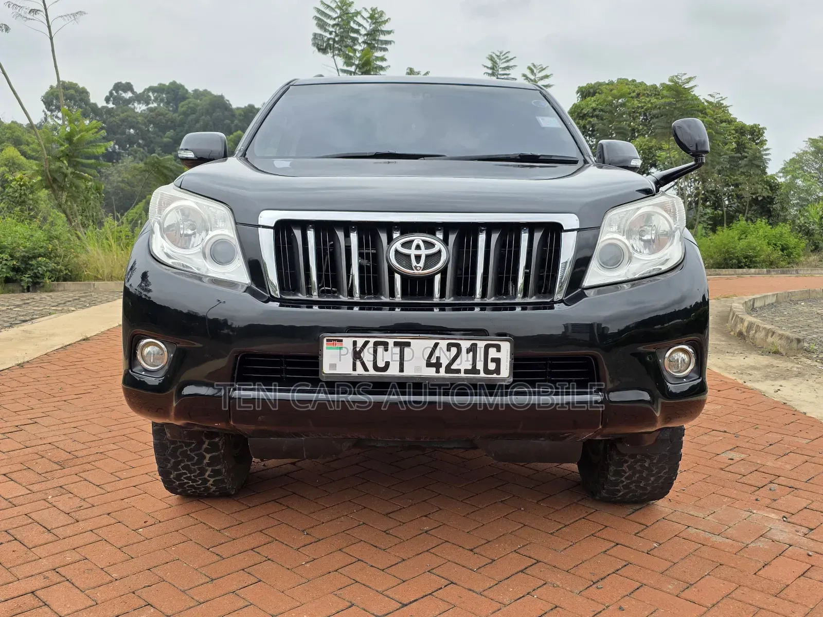 Toyota Land Cruiser Prado 2012 Black