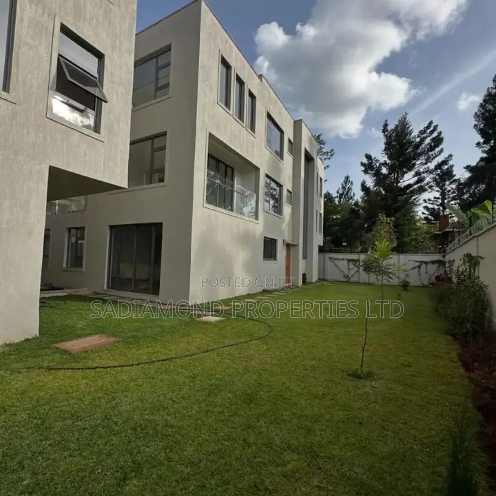 6bdrm Townhouse/Terrace in Lavington for sale