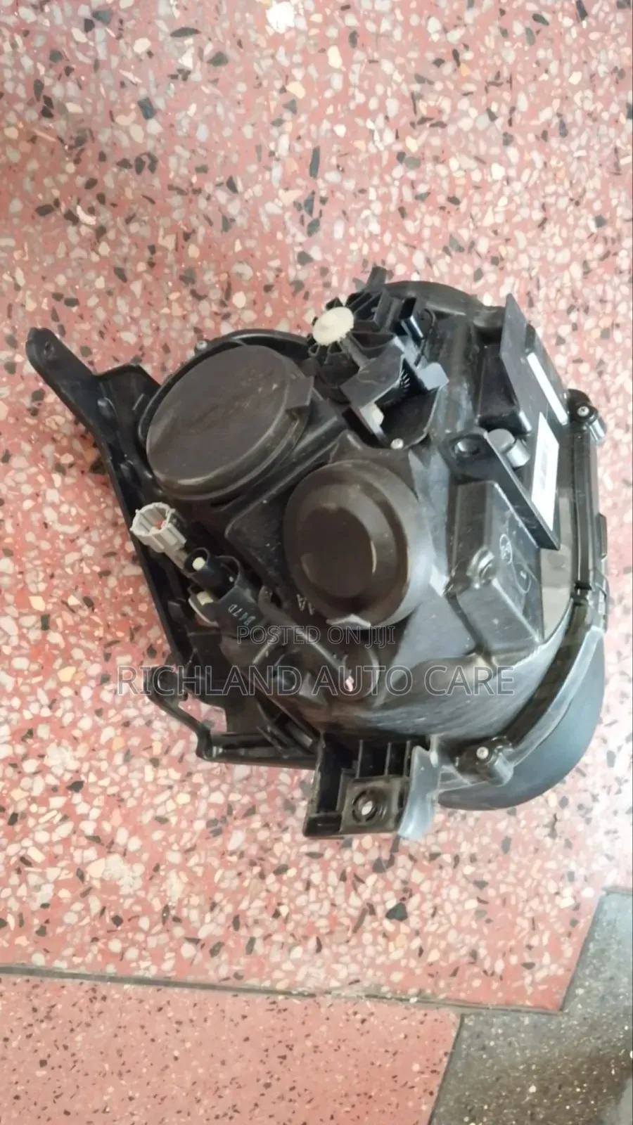 Headlight Nissan Juke