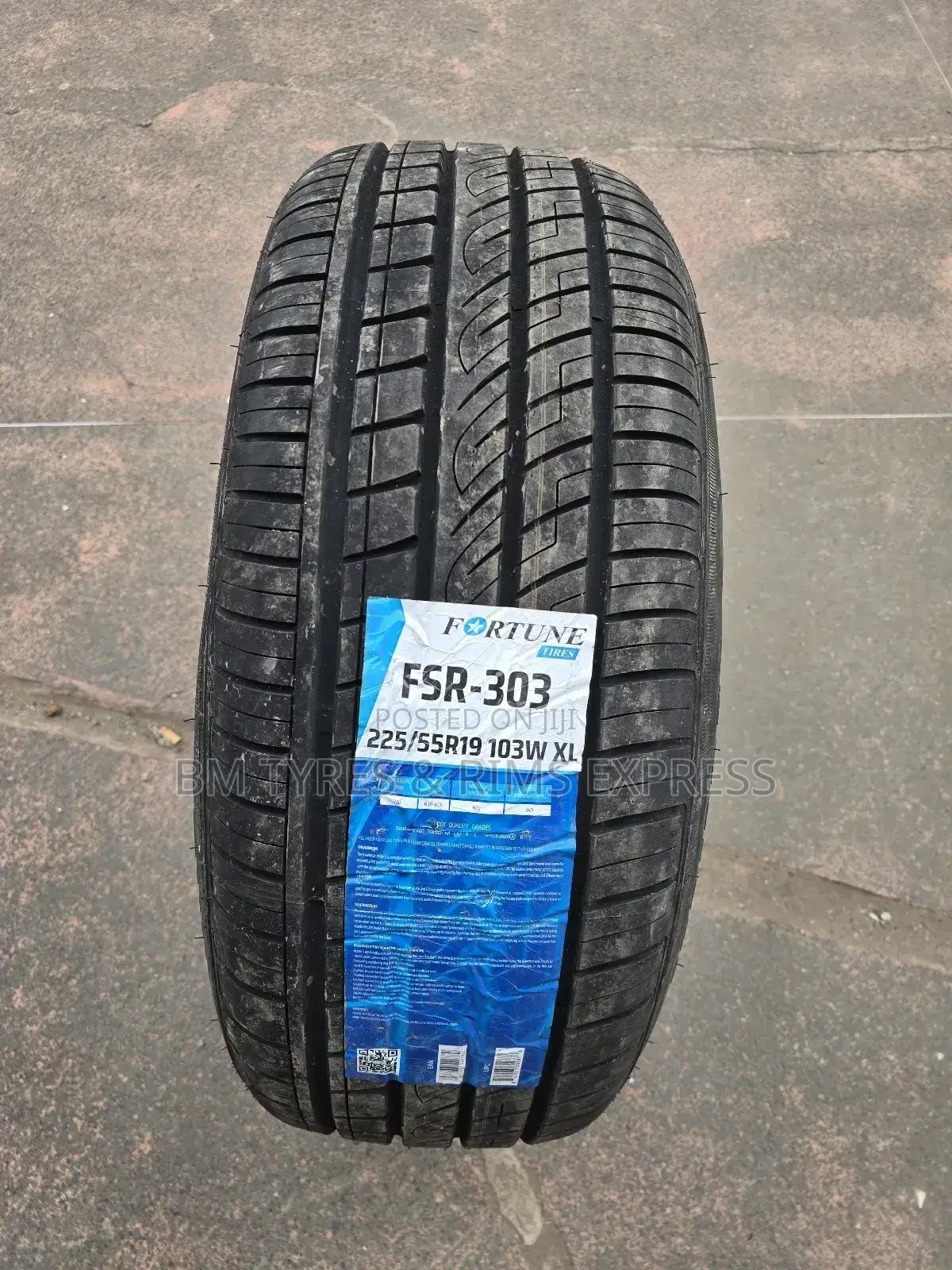 225 /55 R19 Fortune