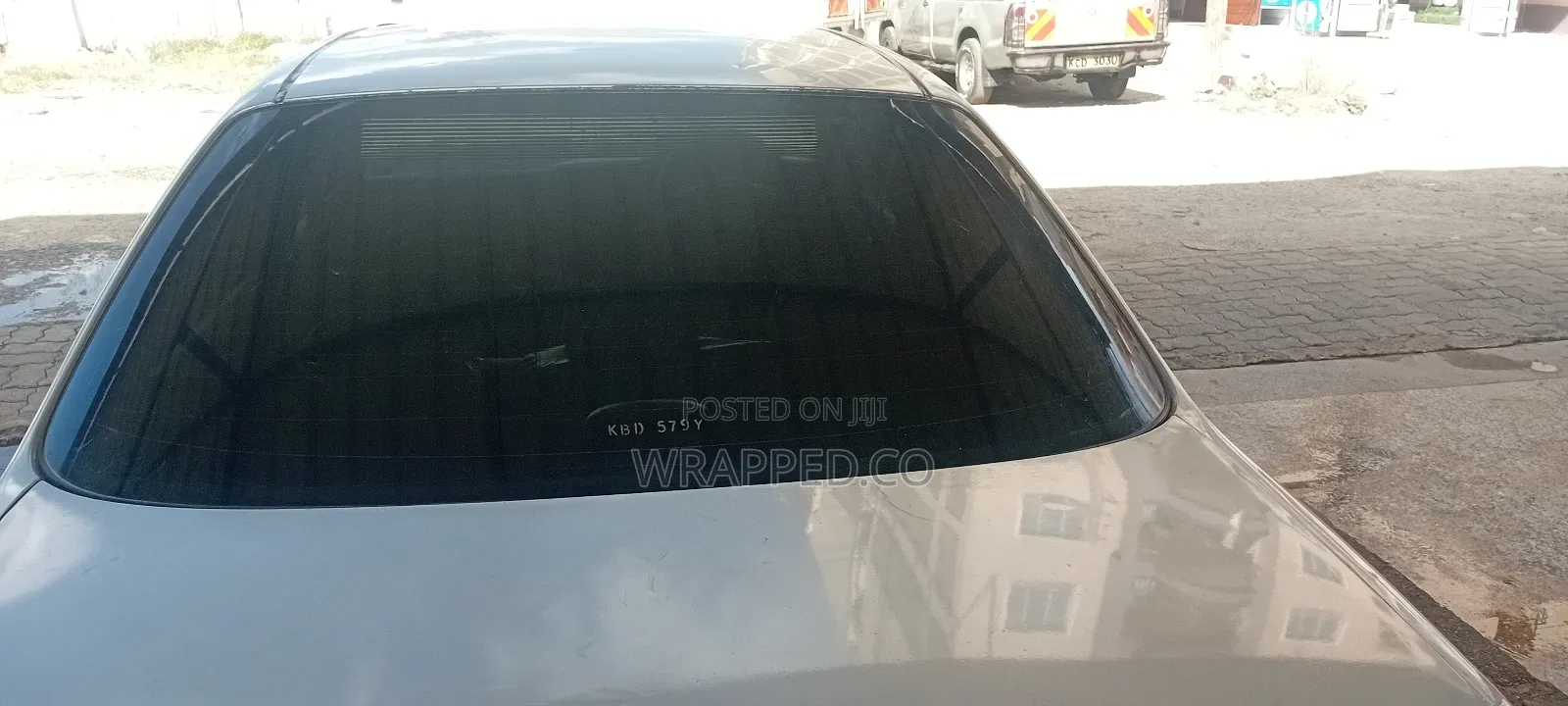 Rear Side Car Window Tinting • Clean Finish • Heat Uv Protection.