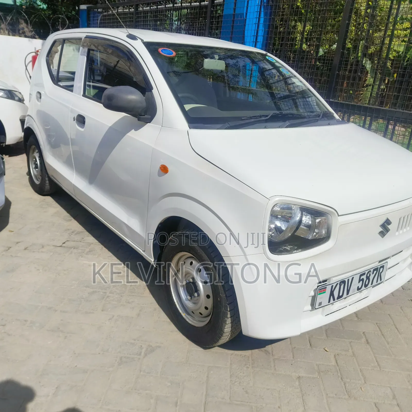 Suzuki Alto 2018 White